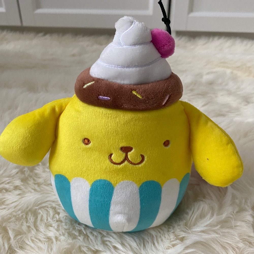 NWT Squishmallow 5” Sanrio Pompompurin